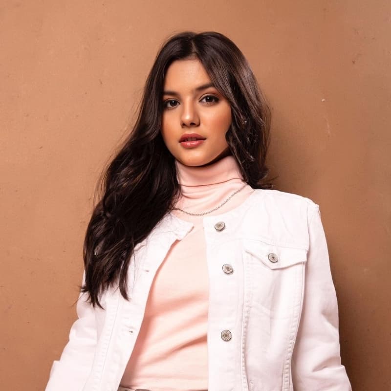 Baby pink Turtle neck