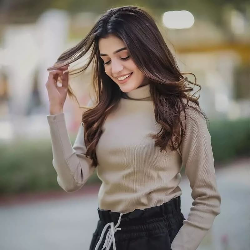 Coffee Turtle neck
